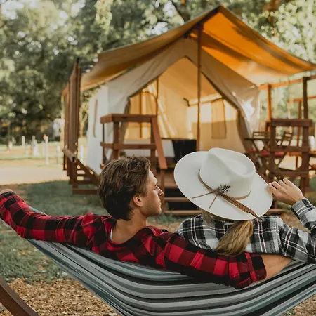 Wildhaven Sonoma Glamping Hotel